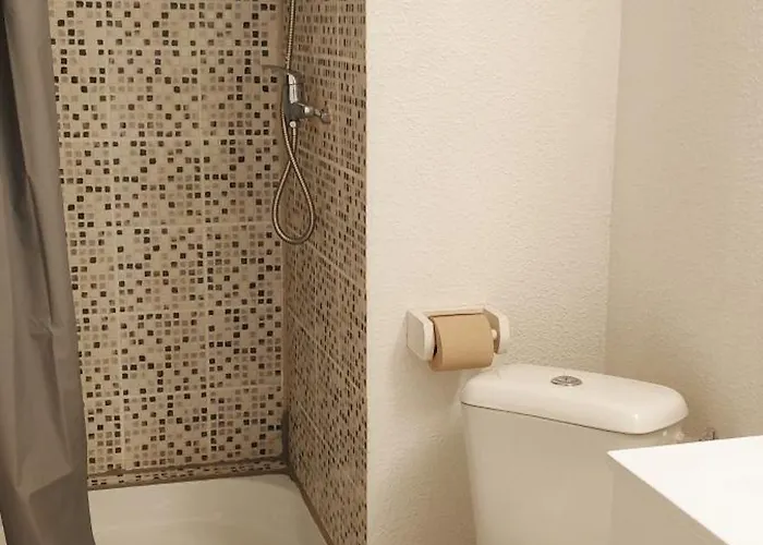 Colibri 2 A 4 Personnes Ла-Монжи