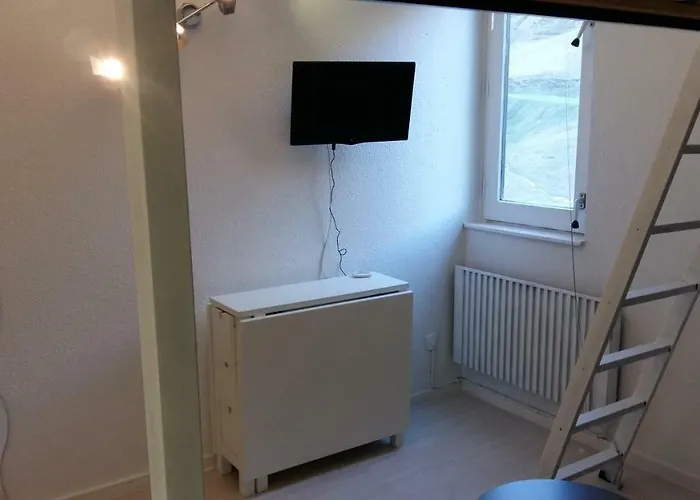 Апартаменты Colibri 2 A 4 Personnes