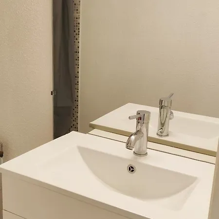 Colibri 2 à 4 Personnes *